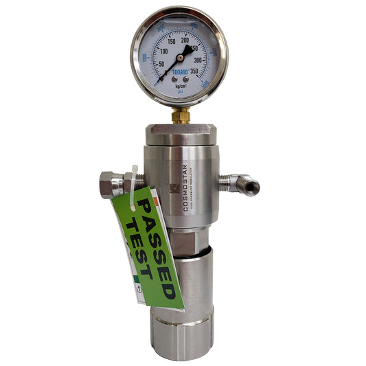 Cosmostar R0925-1500 High Pressure Fluid Regulator, 1/4" outlet, stainless steel, 3480 PSI max pressure, 13.3 L/min flow rate, for airless spray system fine finishing.